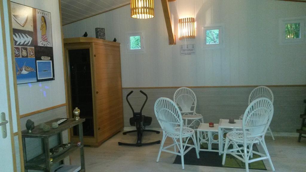 Camping Le Fief D'Андюз Экстерьер фото
